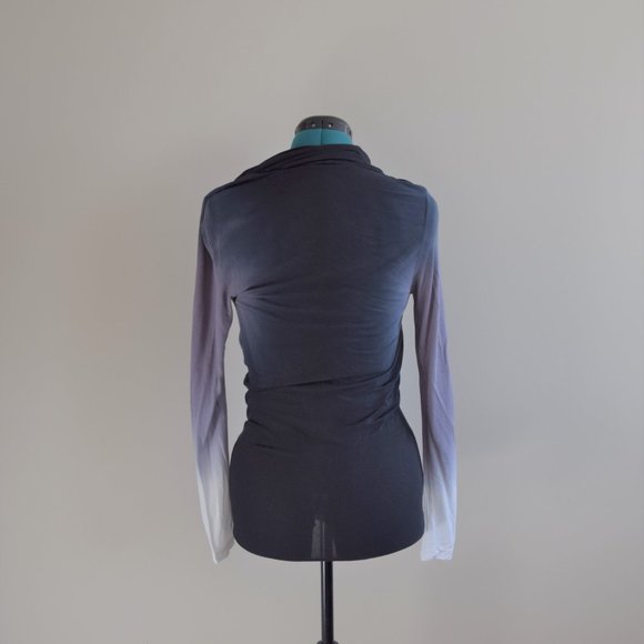 Long Sleeve Knotted Wrap Ombre Top Sweater - Picture 4 of 6